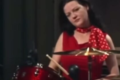 Drummer Meg White