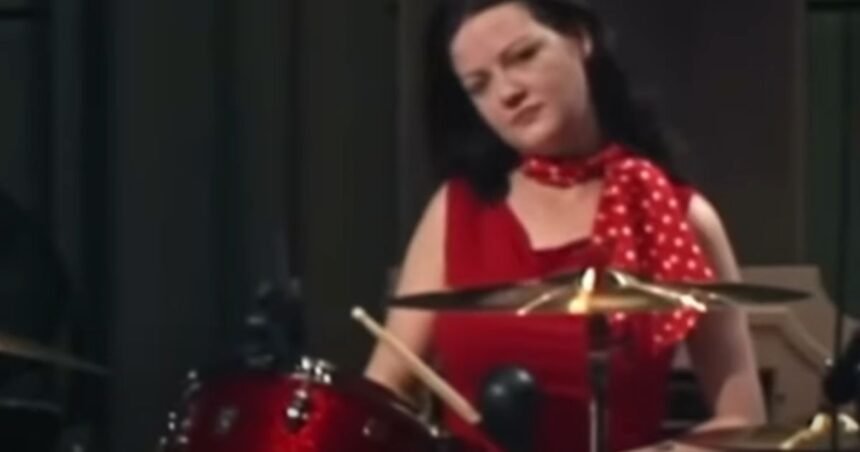 Drummer Meg White